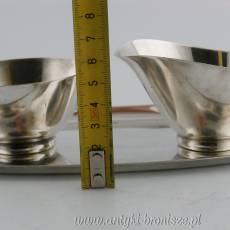 Cukierniczka i mlecznik na tacce Art-Deco posrebrzane Niemcy WMF (Württembergische Metallwarenfabrik) 1930-1960.