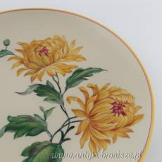 Patera porcelanowa na trzech kulach Krister Porzellanmanufaktur AG. Waldenburg (Wałbrzych) chryzantemy złociste 1930-1945