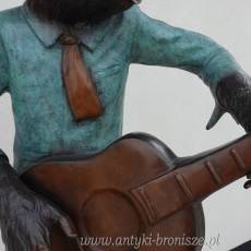 GRAJEK Małpa z gitarą - muzyk DUŻA FIGURA Z BRĄZU