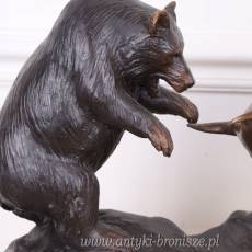 NIEDŹWIEDŹ WALCZĄCY Z BYKIEM Figura z Brązu 32 CM