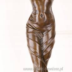Rzeźba -KOBIETA z winogronem - figura z brązu