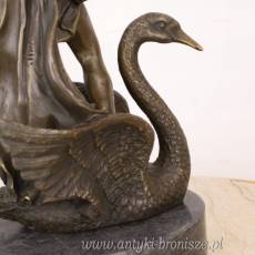 ZEUS NA ŁABĘDZIU - duża figura z brązu