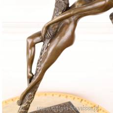 Erotyczna Figura z Brązu - Naga Kobieta na Rurze