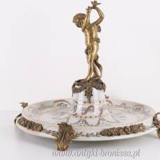 PORCELANOWA PATERA AMOREK OKUCIA Z BRĄZEM