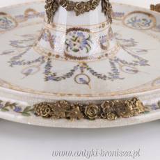 PORCELANOWA PATERA AMOREK OKUCIA Z BRĄZEM