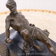 Prometeusz przykuty do skały - figura z brązu
