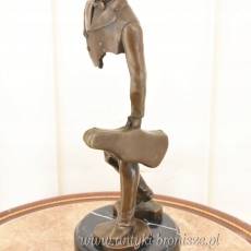 Nowoczesny Figura z Brązu - Znikający Podróżnik z Futerałem - Rzeźba Brąz