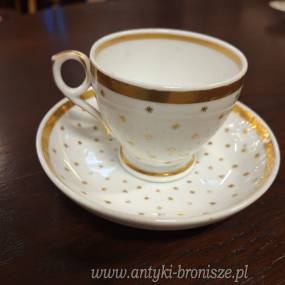 VIEUX-BRUXELLES - 1 filizanka na spodku z bialej porcelany - poz. 4565