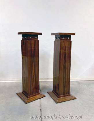 Komplet dwóch postumentów