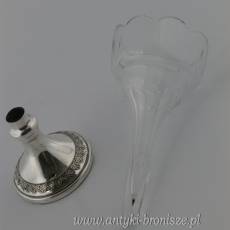 Wazonik posrebrzany (flet) z wkładanym szkłem
