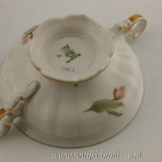 Bulionówka porcelanowa Niemcy Hutschenreuther wzór Sylvia z motywem magnolii  1939-1964r.