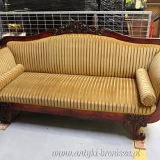 Kanapa w stylu biedermeier