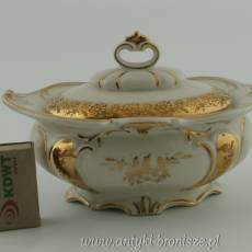 Bombonierka porcelanowa Niemcy Neue Porzellanfabrik Tettau Gerold & Co. 1937-1949r.