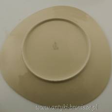 Talerz porcelanowy trójkątny Niemcy Schwarzenbach Porzellanfabrik Oscar Schaller & Co. Nachfolger 1935-1950r.