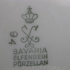 Talerz porcelanowy trójkątny Niemcy Schwarzenbach Porzellanfabrik Oscar Schaller & Co. Nachfolger 1935-1950r.