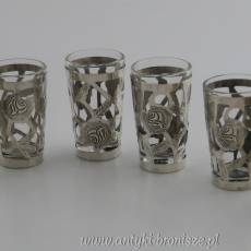 Kieliszki ażurowe do wódki z wyciąganym wkładem szklanym srebro. pr. 925