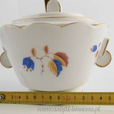Bombonierka porcelanowa Niemcy Bawaria Rehau Porzellanfabrik Zeh, Scherzer & Co. AG 1930r.