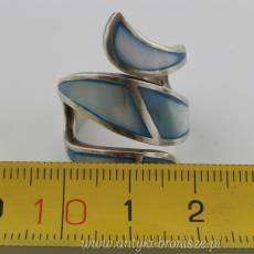 Pierścionek design z masą perłową srebro 925