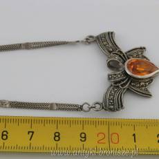 Naszyjnik z pomarańczowym kamieniem i markazytami srebro pr. 925