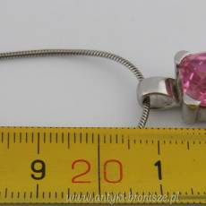 Naszyjnik z różowym kamieniem srebro pr. 925