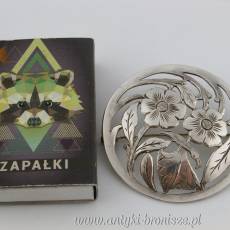 Broszka ażurowa srebro pr.900 średnica 4,6cm