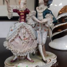 Figura z niemieckiej porcelany "Tanczaca para", H:21 cm - poz. 2032