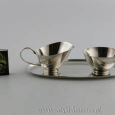 Cukierniczka i mlecznik na tacce Art-Deco posrebrzane Niemcy WMF (Württembergische Metallwarenfabrik) 1930-1960.