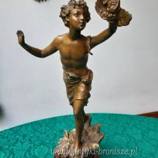 Figura z brazu artystycznego "Polowanie"- H:40 cm - poz. 4204