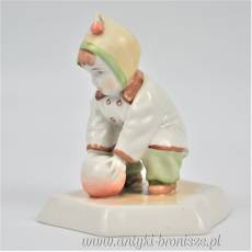 Dziecko z piłką art deco A. Sinkó Zsolnay węgierska porcelana lata 30te