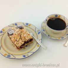 Filiżanka porcelanowa (trio) Niemcy Bawaria Schwarzenhammer Porzellanfabrik Schumann & Schreider ok 1952r.