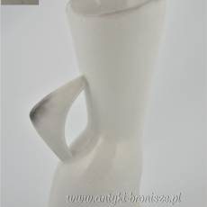 Wazon kot projekt Torok Janos Zsolnay węgierska porcelana lata 60te unikalny biały