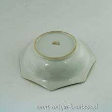 Mała ośmiokątna miska porcelanowa ręcznie malowana Japonia Chugai China