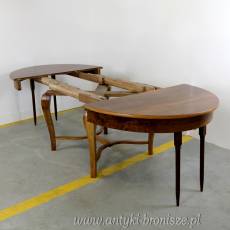 Komplet mebli stołowych (stół, 6 krzeseł)