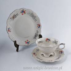 Filiżanka porcelanowa (trio) Niemcy Bawaria Porzellanfabrik Oscar Schaller & Co. Nachfolger 1935-1950r