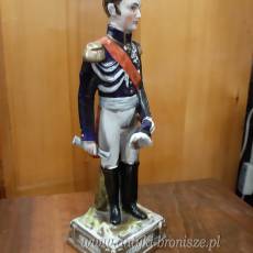 Figura z porcelany "MARMONT" (Marszalek, Ksiaze Raguse 1774-1852 ) - H:21,5cm- poz. 6892