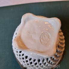 Doniczka z porcelany azurkowej MENNECY-VILLEROY, otoczona girlandami ze zloconego brazu w stylu LXVI - koniec XIX w.-poz.2237