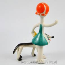 Czerwony Kapturek lalki projekt Ősz Szabó Antónia Hollohaza węgierskie figurki porcelanowe lata 60te