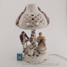 Lampka porcelanowa figuralna Rumunia