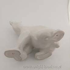 Figura porcelanowa niedźwiedzia Rosja Łomonosow lata 60.XXw