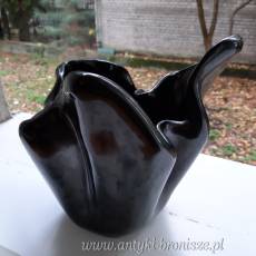 Wazon z ceramiki, czarny - 1950, Wlochy. H: 24cm - poz. 5927