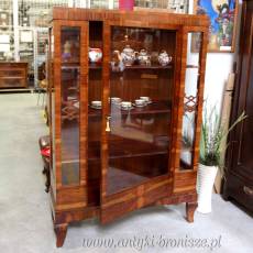 Serwantka w stylu art. deco