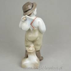 Chłopiec z dzbanem art deco Andreas Sinko Zsolnay lata30te wys.19cm