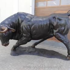 Byk z Wall street OGROMNY Z BRĄZU 370 cm HOSSA fv