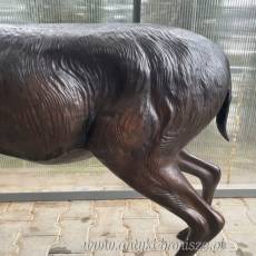 łania , SARNA duża figura z brazu