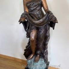 Kobieta z brązu POSTUMENT H = 150 cm FIGURA