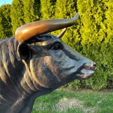 DUŻY BYK - figura z brązy naturalna wiel. TAURUS