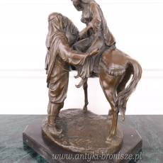 ARABSKA PARA ZAKOCHANYCH na koniu FIGURA Z BRĄZU