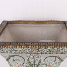 DUŻY WAZON Z ŁABĘDZIEM - porcelana z brązem