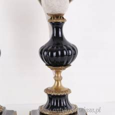 ŚWIECZNIKI Z PAPUGAMI --porcelana z brązem CZARNE