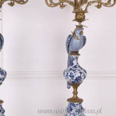 ŚWIECZNIKI porcelana niebieska z brązem KOMPLET